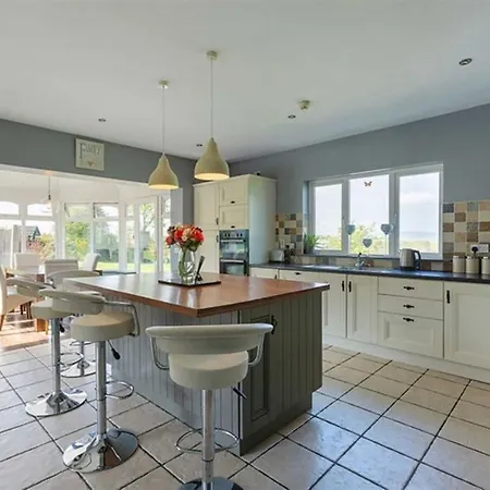 Ardsallagh, Countryside Retreat Outside